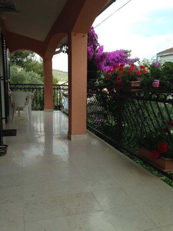 Apartments Ivanka Trogir Zewnętrze zdjęcie