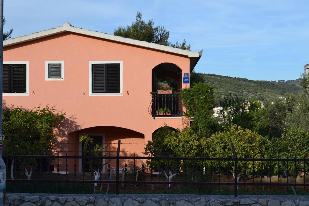 Apartments Ivanka Trogir Zewnętrze zdjęcie
