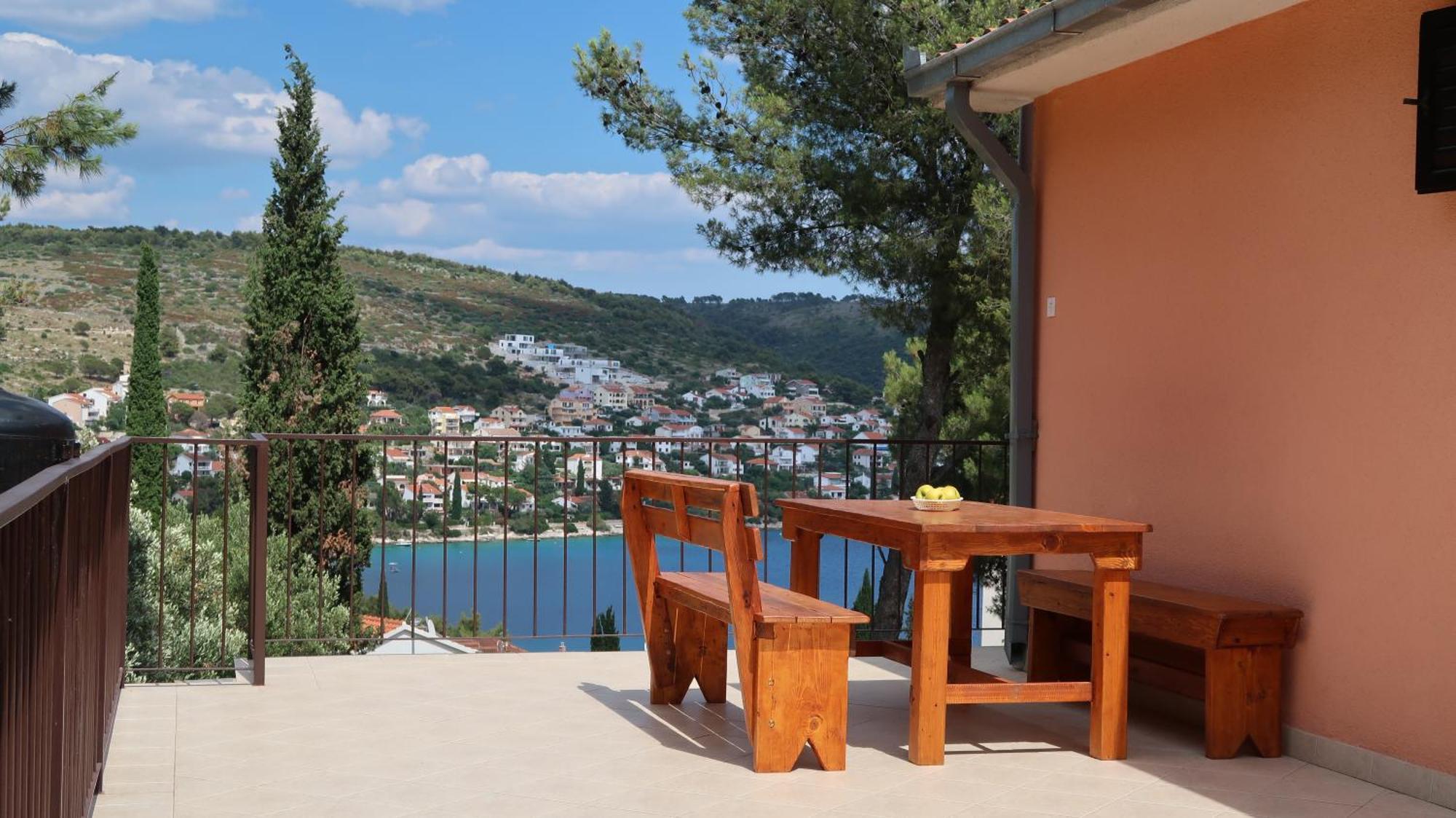 Apartments Ivanka Trogir Zewnętrze zdjęcie